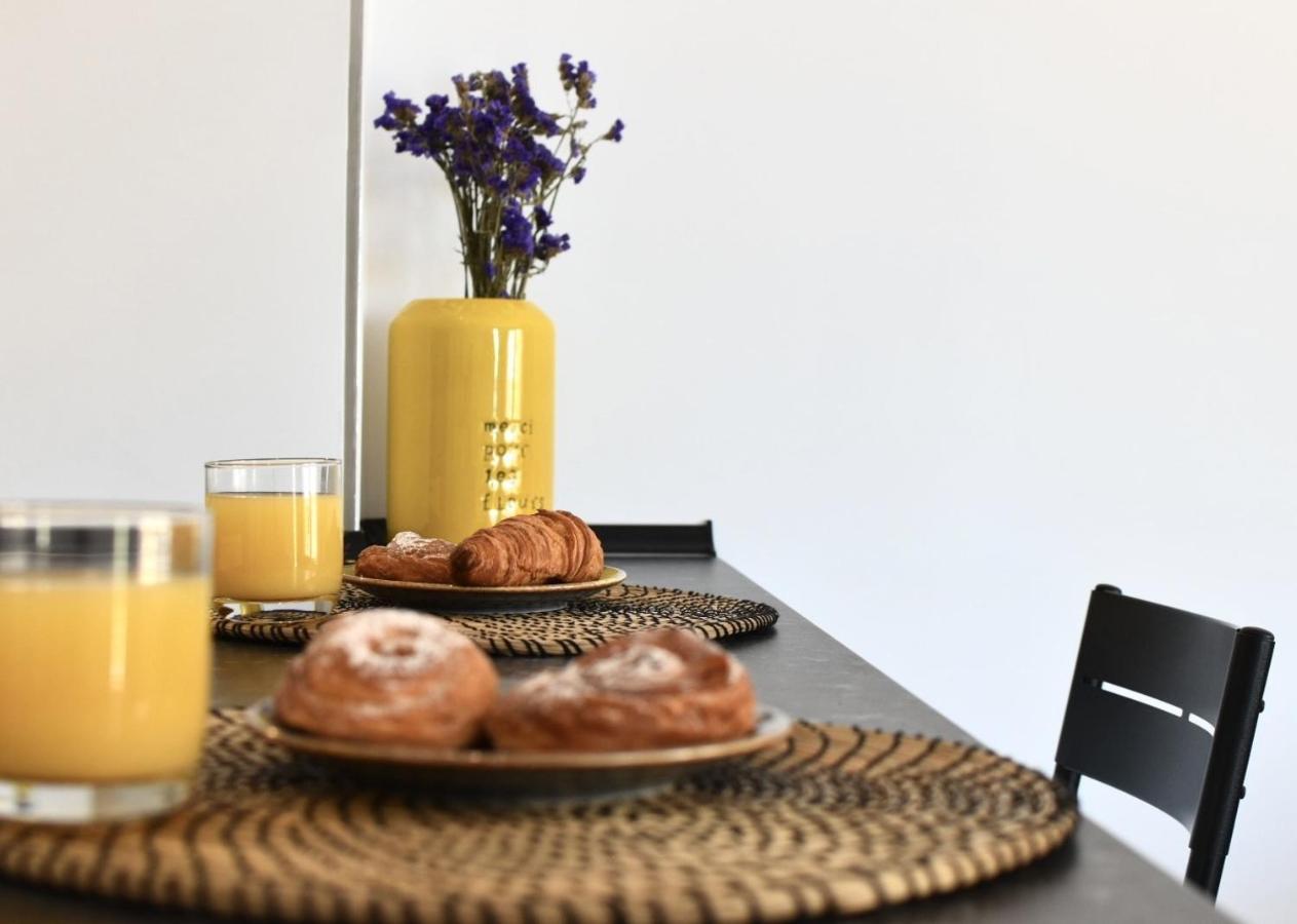Myflats Deluxe Seafront Apartment อาเรนาเลส เดล ซอล ภายนอก รูปภาพ